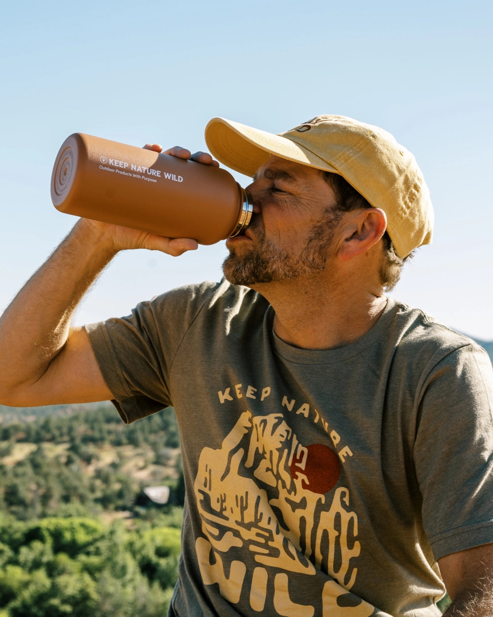 KNW WATER BOTTLE WITH HANDLE CLIP
