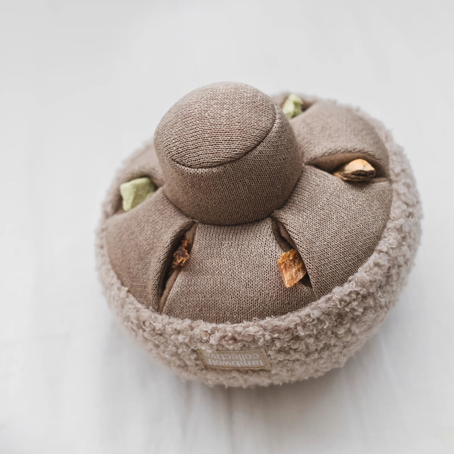 GUU โ Snuffle Mushroom