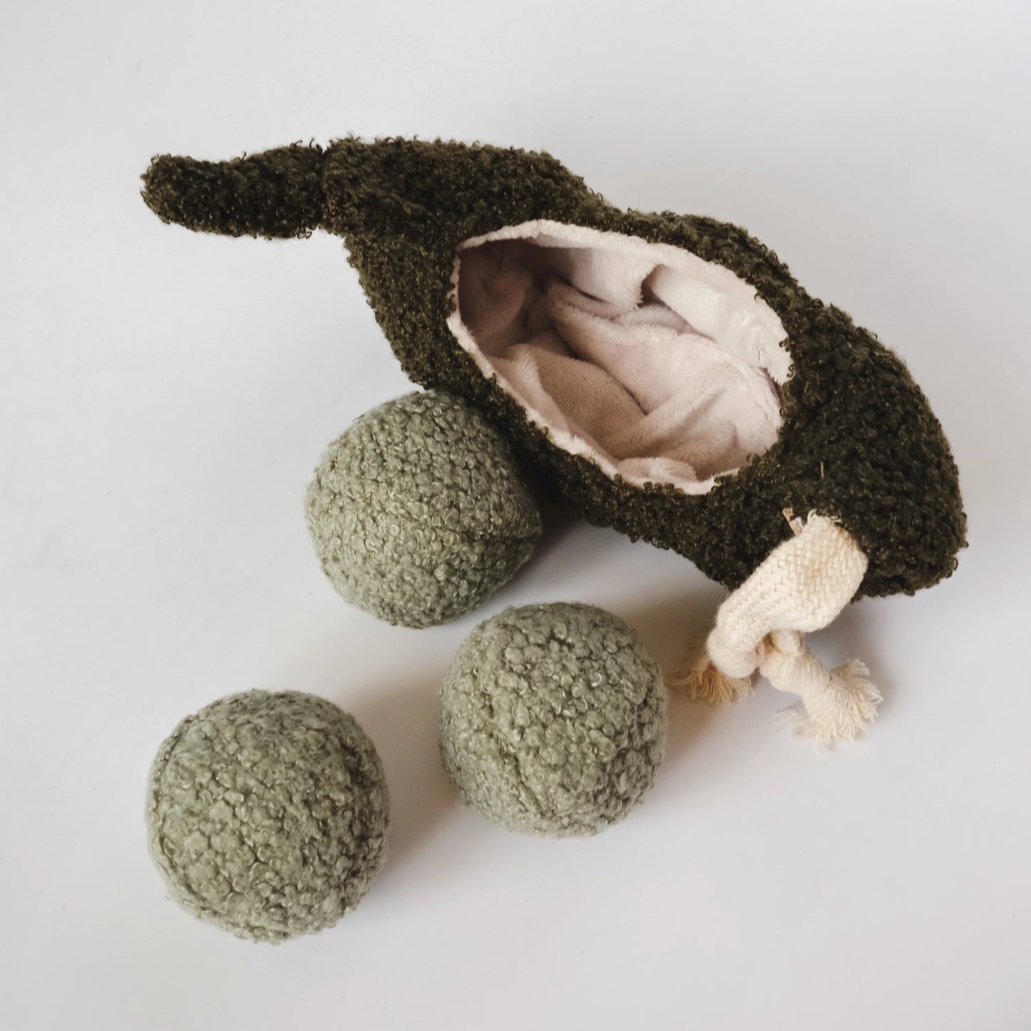 Pea Pop // Enrichment Dog Toy // Squeaky + Snuffle Toy