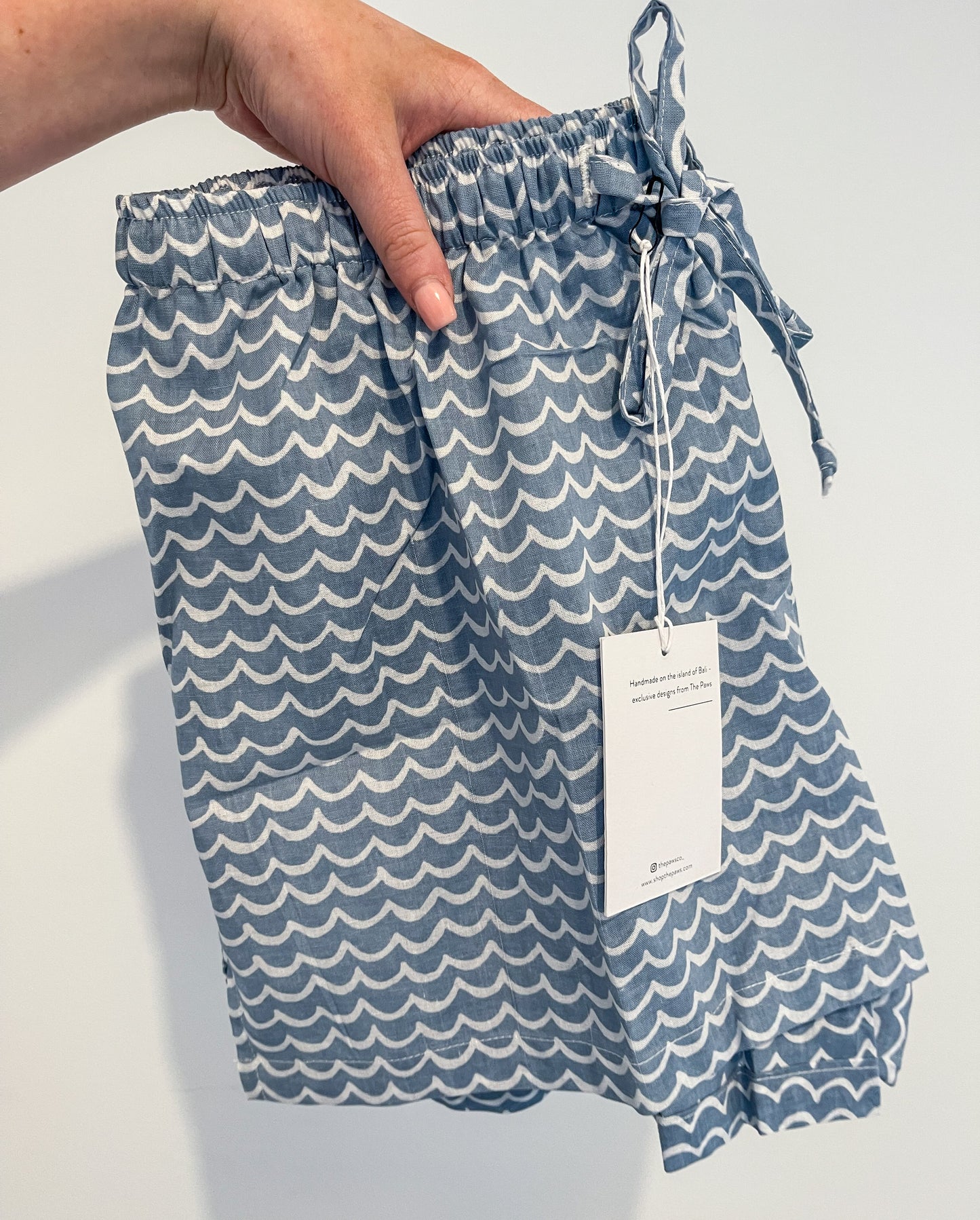 LITTLE WAVES LOUNGE SHORTS